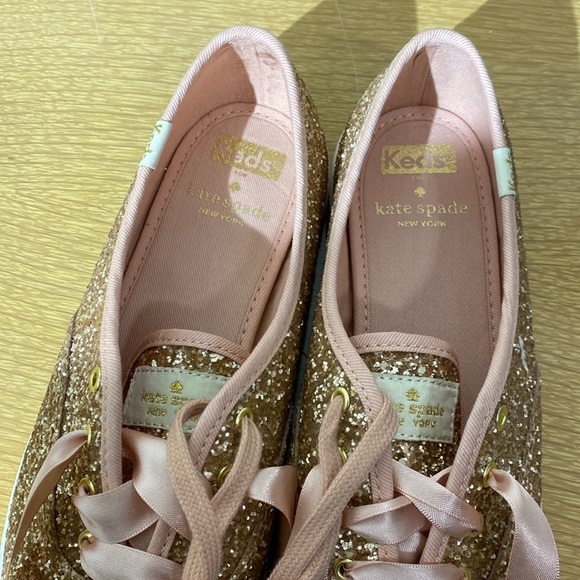 Like new kate spade keds, rose gold glitter, size 7 - Picture 6 of 6